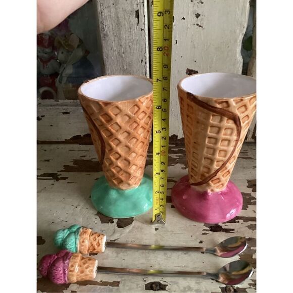 2 Vintage Lotus Ceramic Ice Cream Waffle Cones with Spoons Green Pink 6.5” T - Picture 6 of 7